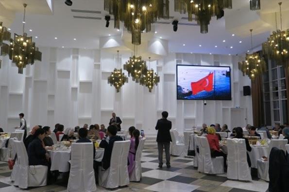 Kazakistan Türkiye Mezunları Derneği Üyeleri İftarda Buluştu